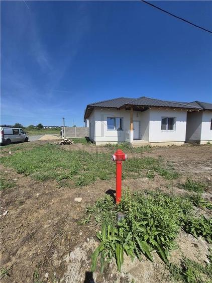 Duplex separat - Mosnita Noua- Teren 380mp - in apropiere de Kaufland