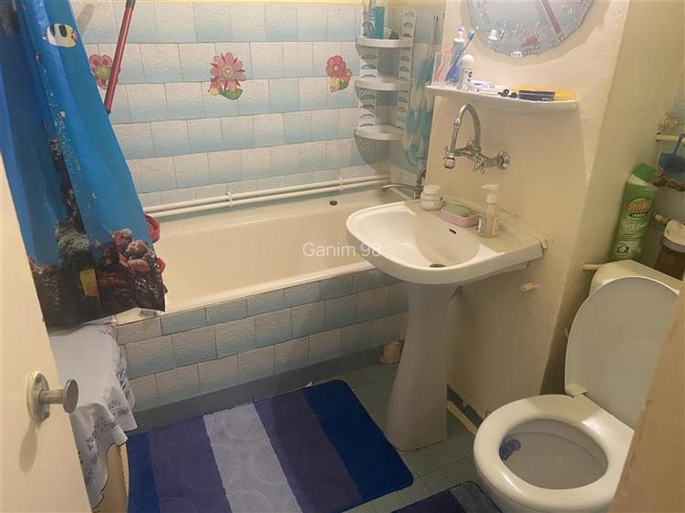 Apartament 2 camere zona supermarket Paco- bulevardul Garii , et 3 4 , decomanda - 9