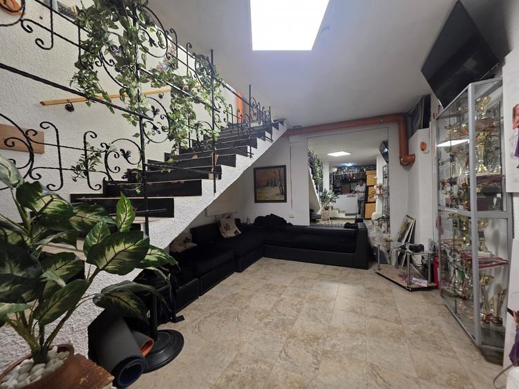 Spațiu comercial 113mp, demisol + parter, zona Blumana