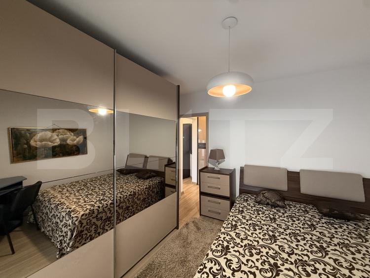 Apartament spațios cu 2 dormitoare, decomandat, zona UMF