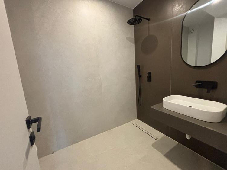 Penthouse cu 2 TERASE de 200 mp in SIBIU