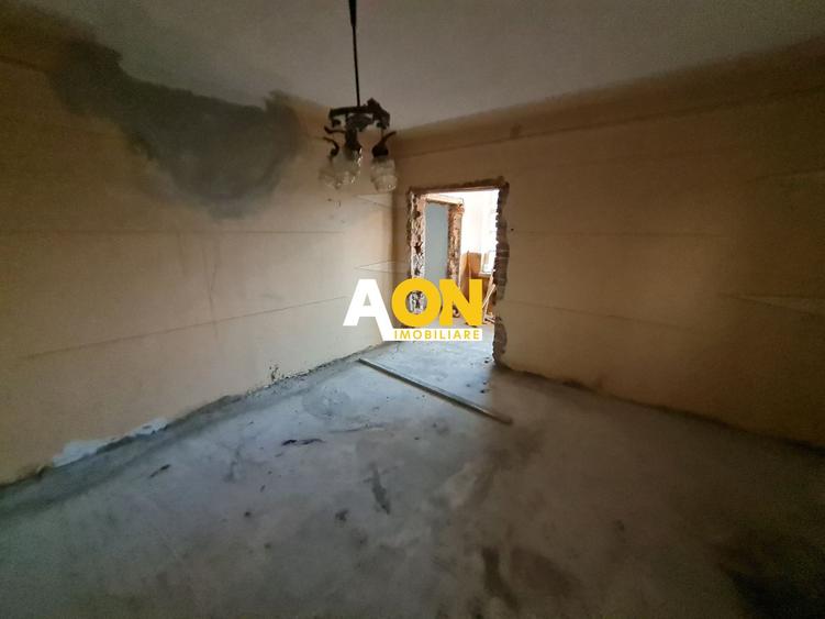 Casa 2 Camere + 1 Anexa, 132 mp, Teren 2619 mp, Zona Paclisa