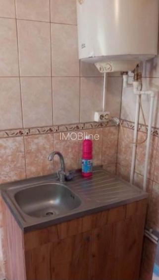Garsonieră la curte zona Gara mobilată utilată 20 mp - 3