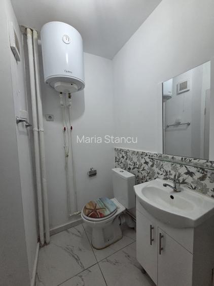 Particular, vand apartament 3 camere proaspat renovat Stefan cel Mare - 8
