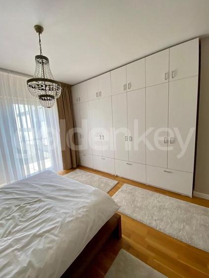 Apartament cu acces la piscina comuna, fitness si 2 locuri de parcare