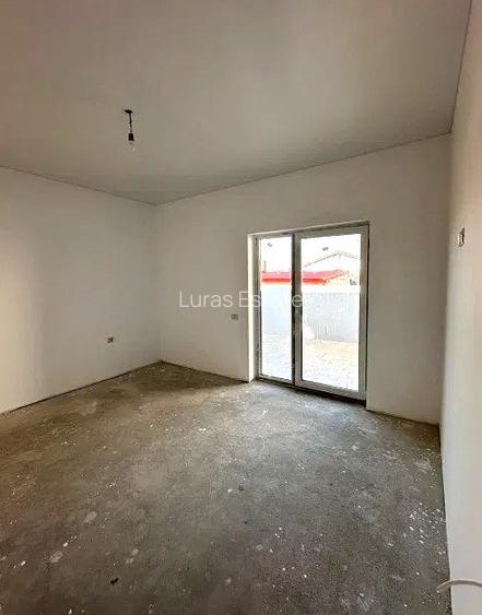 Casă nouă de vânzare, parter | Valu lui Traian