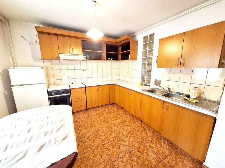 Apartament 3 camere | parter, 66 mp + boxa 5 mp | Manastur