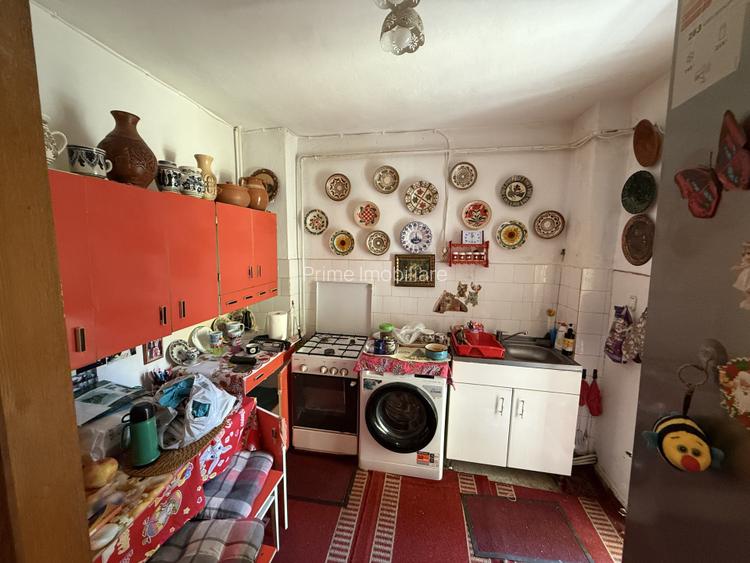 Apartament de vanzare 2 Camere | Etaj 1 | 2 Balcoane | De renovat | Zona Cloșca - 3