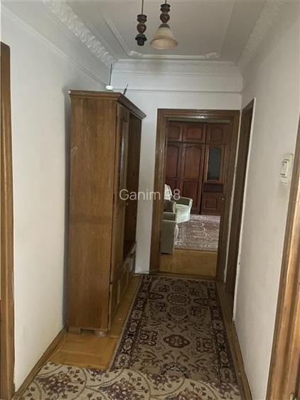 Apartament 3 camere , zona supermarket Lidl (fosta Autogara)et 1 din 3 , 81 mp , - 17
