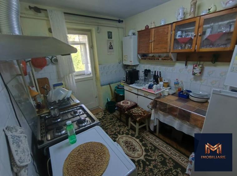 Apartament 3 camere SD etaj intermediar zona Primaverii_Scoala 7