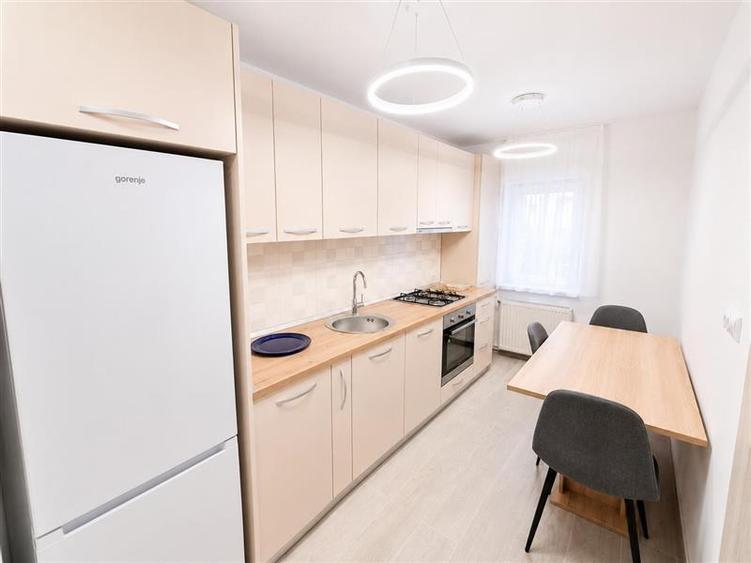 Apartament 2 camere decomandat racadau Parcul Trandafirilor