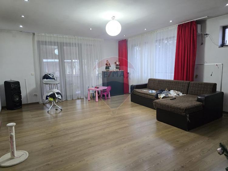 Casă Parter+Etaj, cu 7 camere | Bragadiru | toate utilitatile