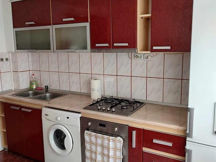 Apartament 2 camere, decomandat,