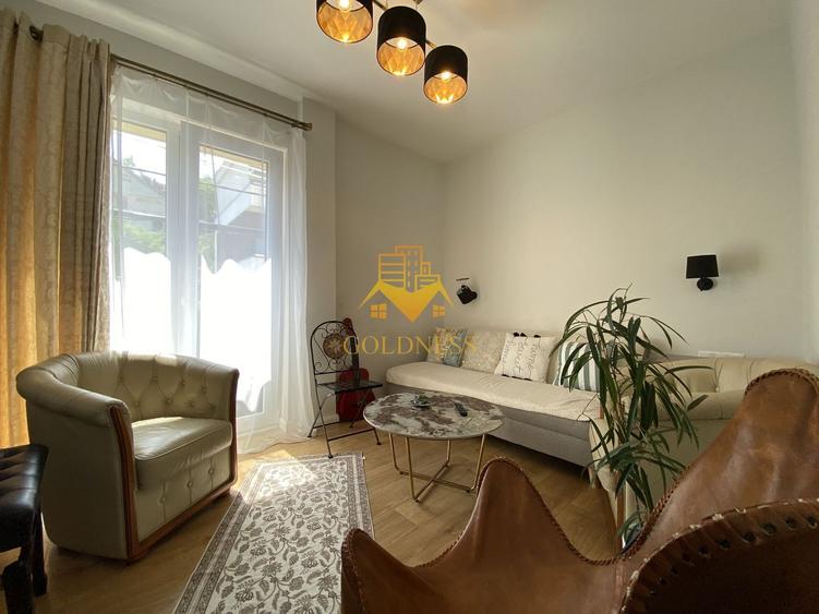 Casa individuala 4 camere cu terasa circulabila Andrei Muresanu
