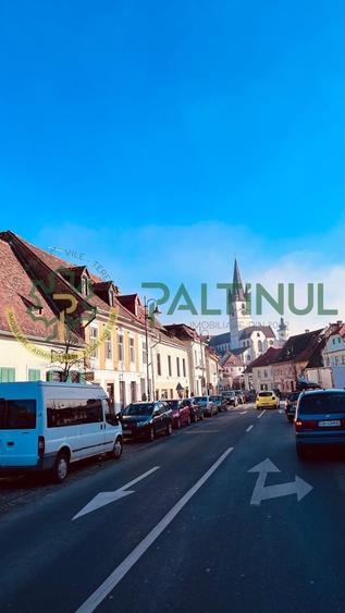 Spațiu comercial de vânzare în zona Turnului, Sibiu – chirie garantată 1000 EUR