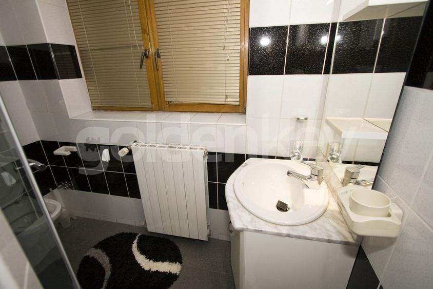 Apartament duplex cu 2 camere in vila