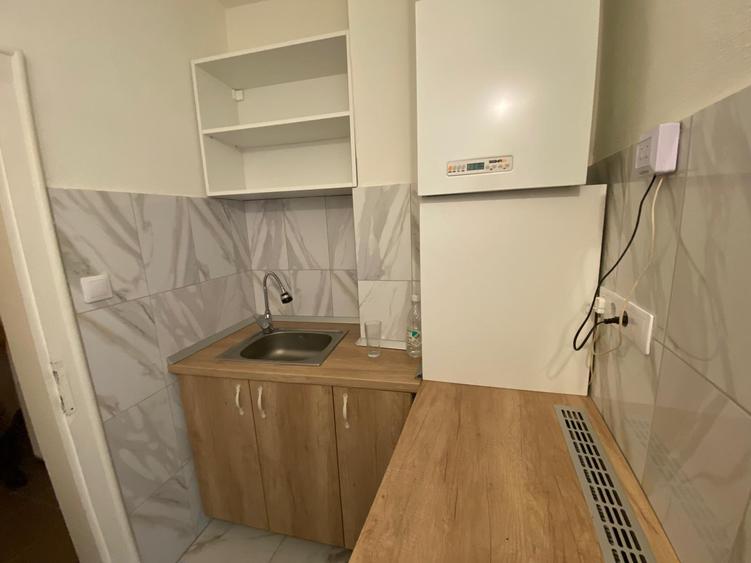 Spatiu comercial 4 camere zona Central Sibiu