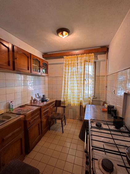Apartament 3 camere de vânzare în Tomis Nord - Constanța