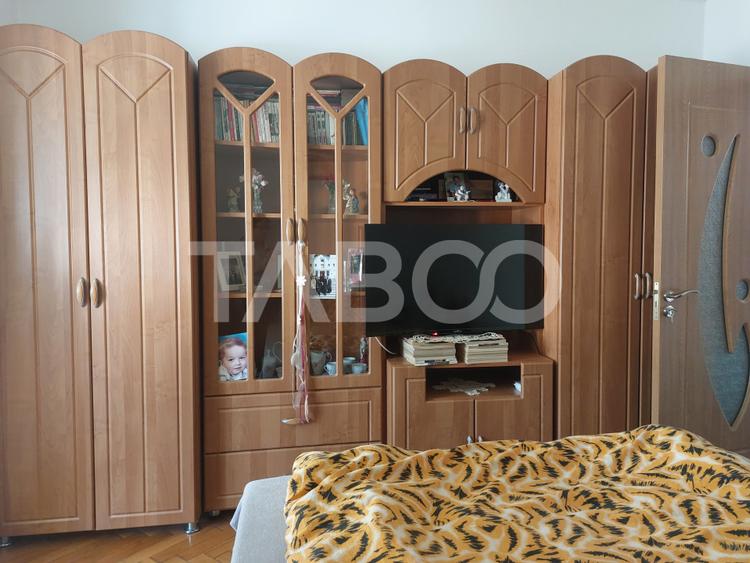 Apartament 62 mp 3 camere etaj 3 balcon pivnita Piata Noua Cisnadie