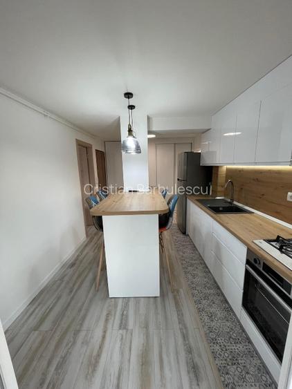 Apartament mobilat aproape de mare  - 6