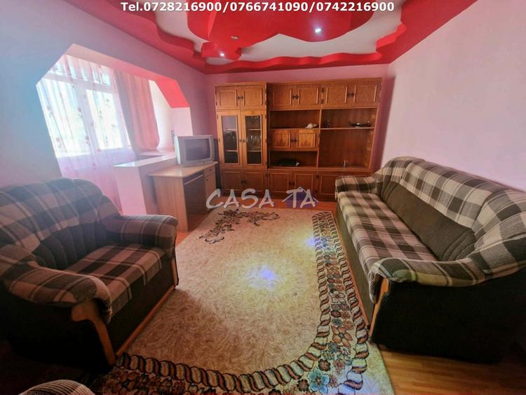 Apartament 3 camere, situat in Rovinari , Str. Plopilor