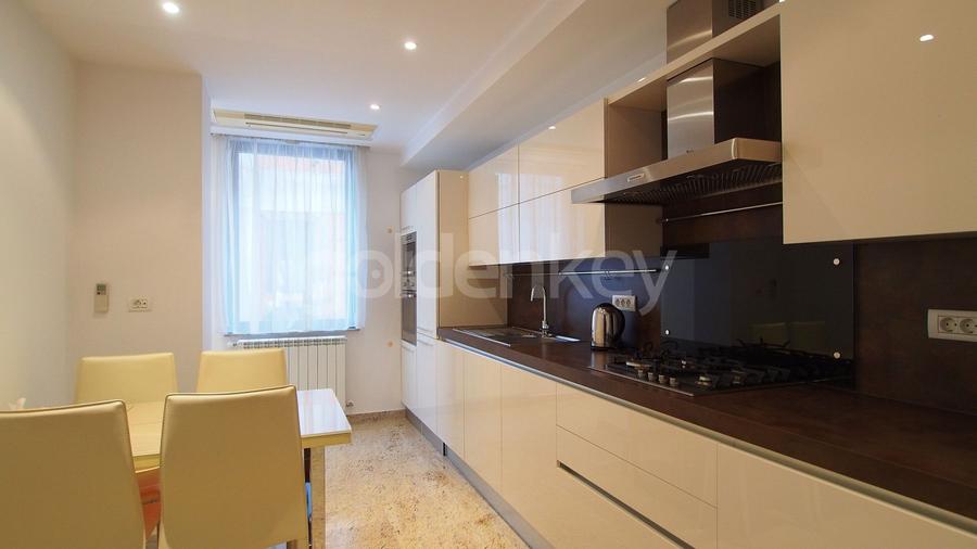 Apartament modern cu 3 camere, finisaje top, zona exclusivista