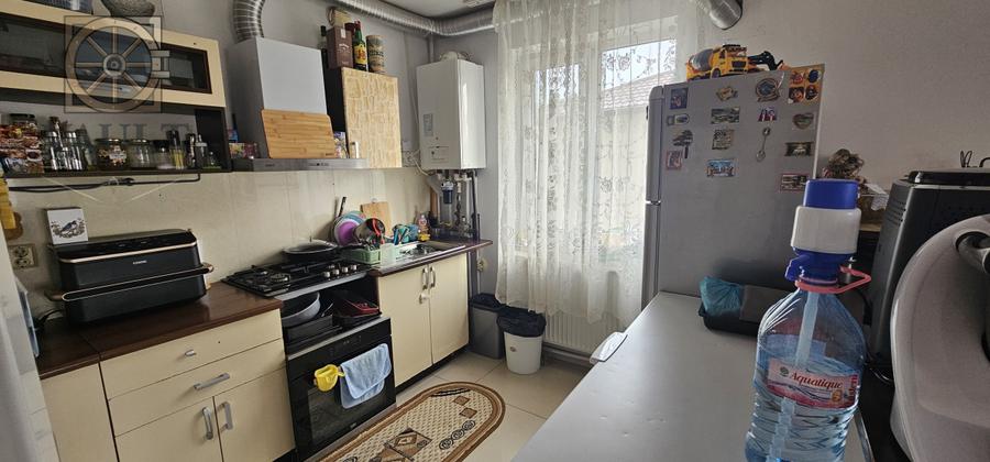 Apartament 3 camere - Dragomirești-Deal