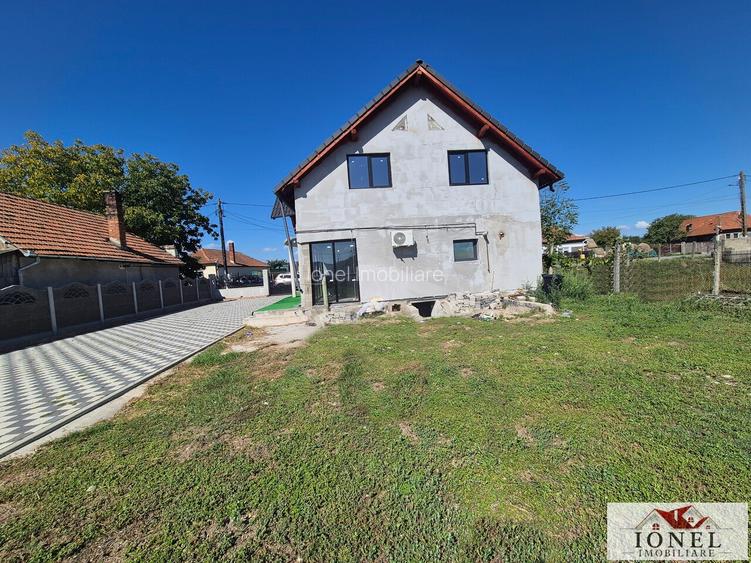 Casa de vanzare in Teius