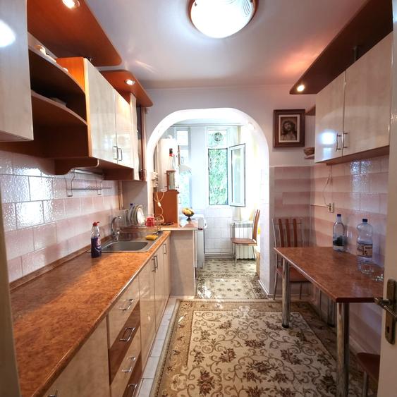 Ap.3 camere Tiglina 2, etaj 3, 61mp, centrala termica