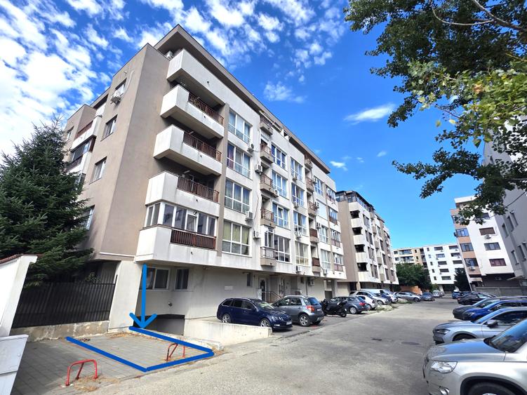 De vanzare apartament spatios de 3 camere – Pr. Ghencea 285