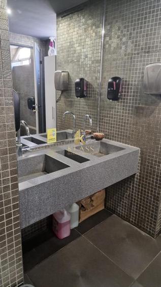Spațiu Comercial Stradal | B-dul Decebal | 228 mp | Pretabil HoReCa