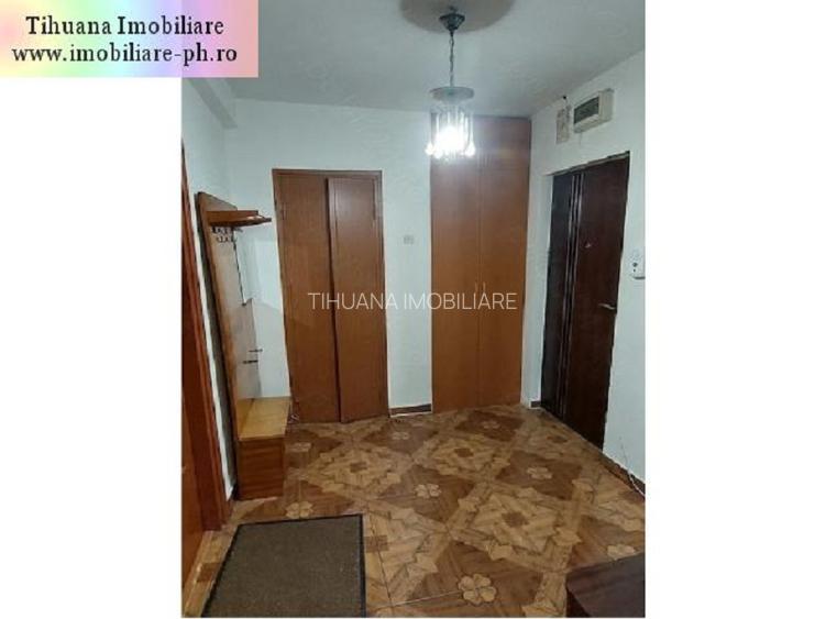 Apartament 2 camere de vanzare: Nord-(Cameliei) cubulet,etajul 2. - 5