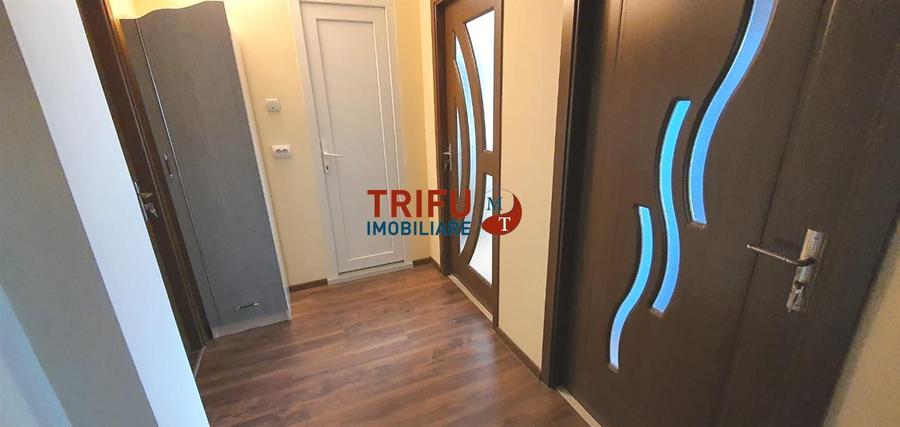 Apartament Spațios cu 3 Camere în Zona Stadion - O Oportunitate de Ach