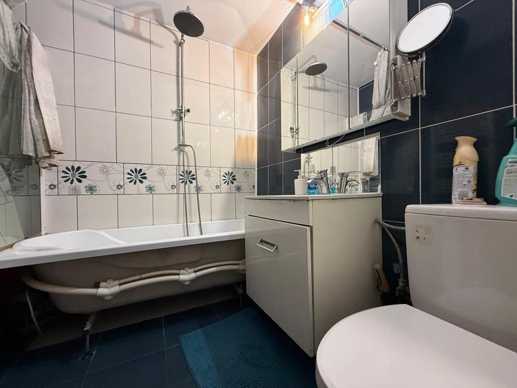 APARTAMENT 2 CAMERE MILITARI - METROU GORJULUI - CENTRALA PROPRIE - LOC PARCARE