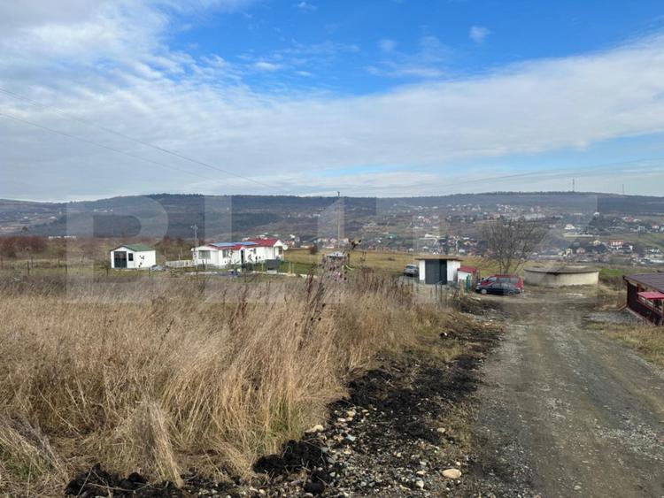 Teren intravilan 628 mp, front 20, zona Odobesti