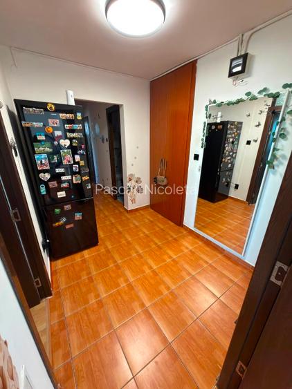 Proprietar direct/ Vând apartament 3 camere , renovat nou, mobilat și utilat nou - 8