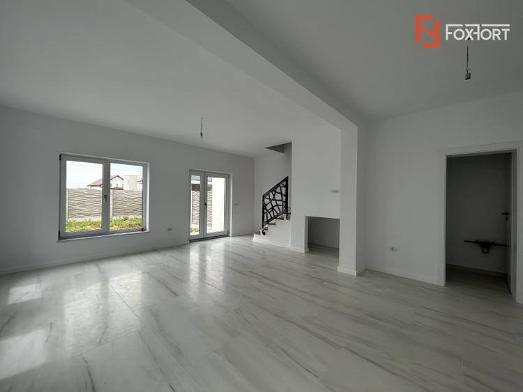 Duplex deosebit cu 5 camere in Ghiroda