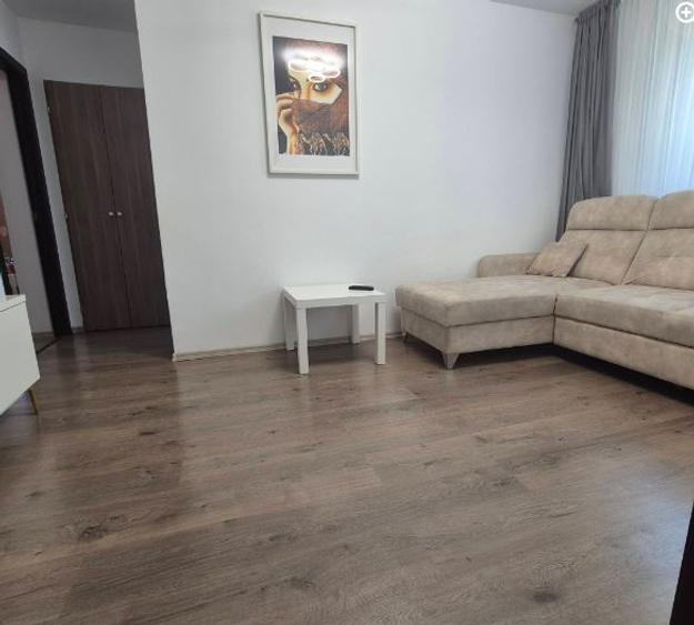 Apartament 3  Camere, Vitan,Mall,bl.reabilitat,Amenajat,centrala,mobilat,Liber