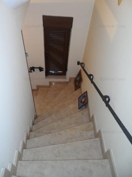Piata Domenii,,apartament 95 mp,etaj 1 in vila, ideal birouri,cabinet medical