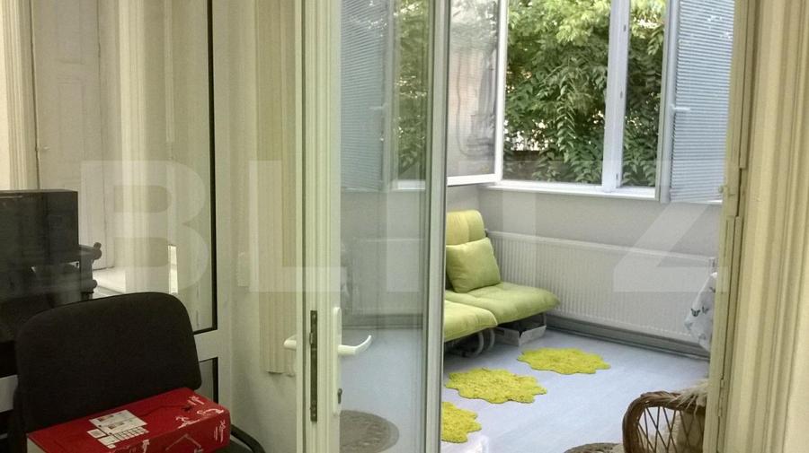 Casa ultrafinisata, zona centrala, 65 mp utili, 2 locuri de parcare, mansardare!