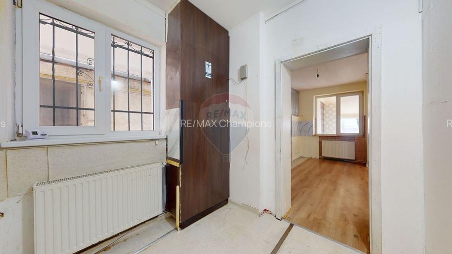 Spațiu comercial | str. Lunga | 84 mp | Trafic pietonal/auto | Vitrină - 11