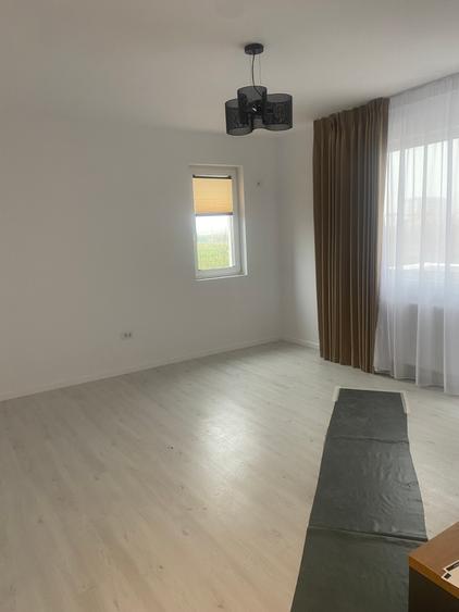 Apartament 3 camere!!!
