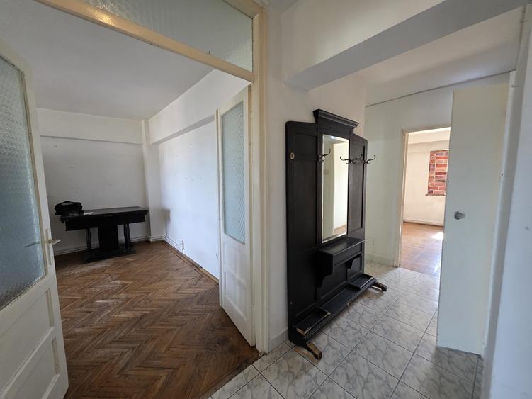 Apartament 3 camere decomandat Deva Bulevardul Decebal – Bloc Arta Modei