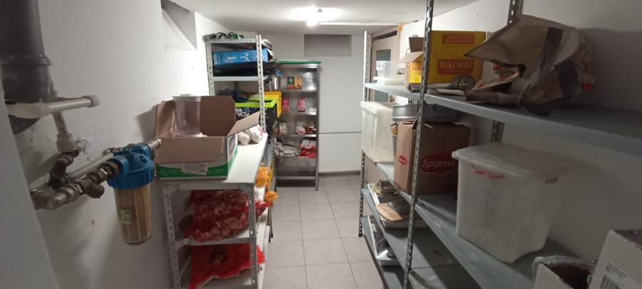 Vila interbelica cu terasa-restaurant in functiune zona Blv Marasesti Bucuresti