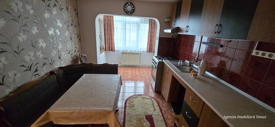 Apartament 4 camere Parc Curcubeul