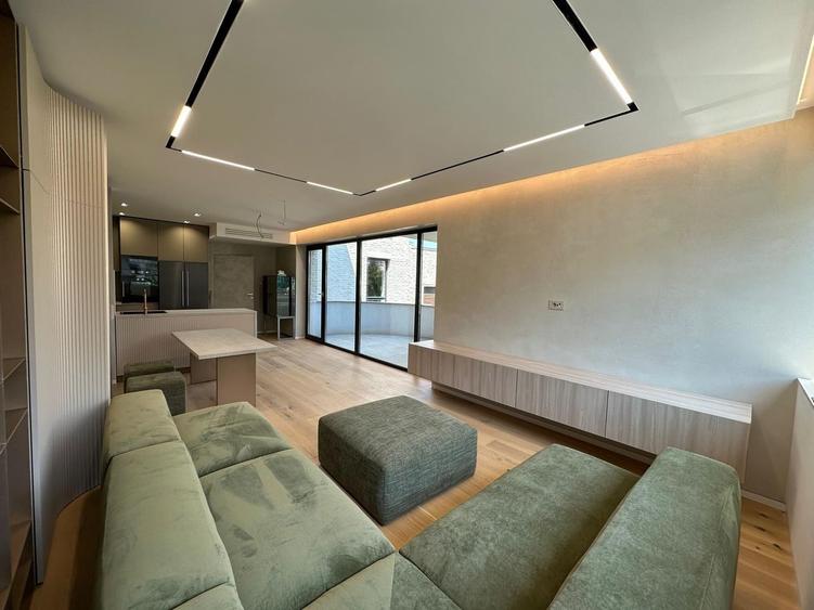 Apartament cu 4 camere, ready to move, zona Aviatorilor