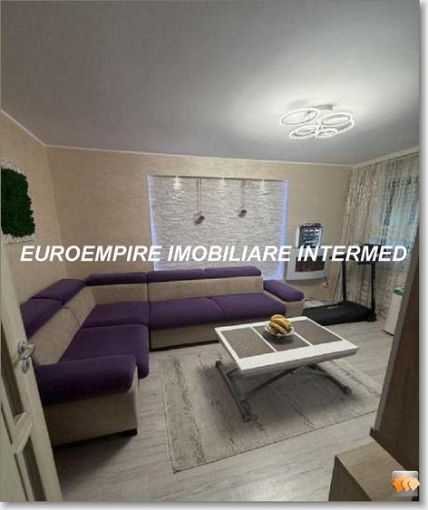 Apartament cu 3 camere decomandat ,Zona km 4-5