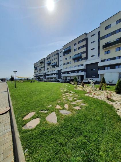 3 camere, 74,7 mp + 15 mp balcon, TVA inclus 21%, februarie 2028