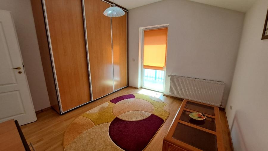 1 Decembrie-vila de vanzare, p+1, teren 830 mp, util 175 mp, 2 terase, foisor