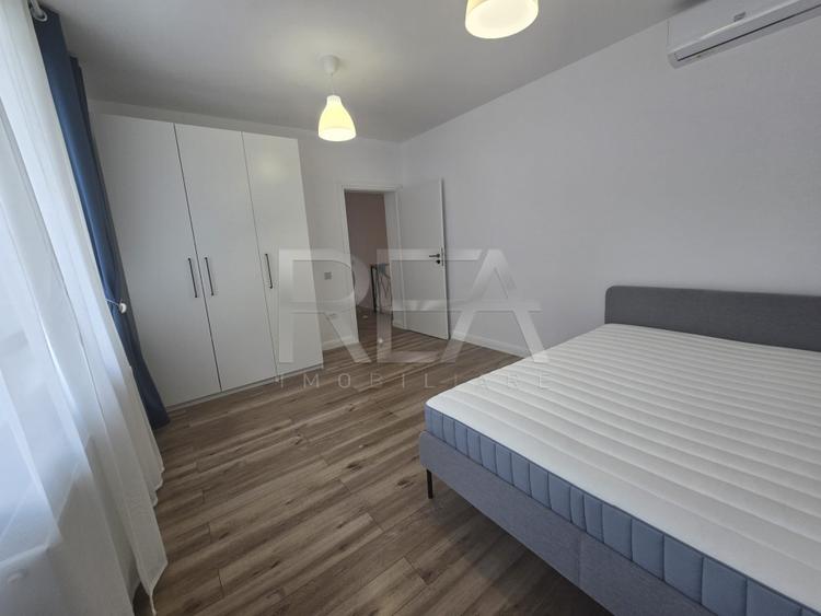 Vilă 5 camere Trapezului, centrală, an 2025, 200 mp